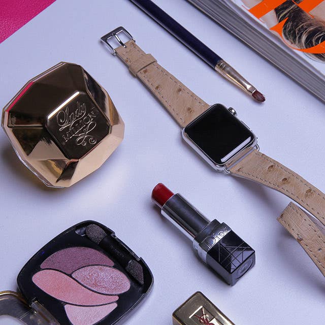Apple Watch 38 mm ranneke – klassinen - Creme - Aito strutsinnahka